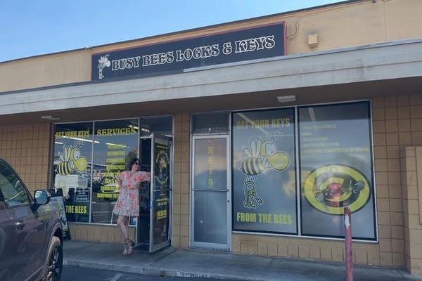 Busy Bees Locksmith shop and locksmith services in Escondido, California